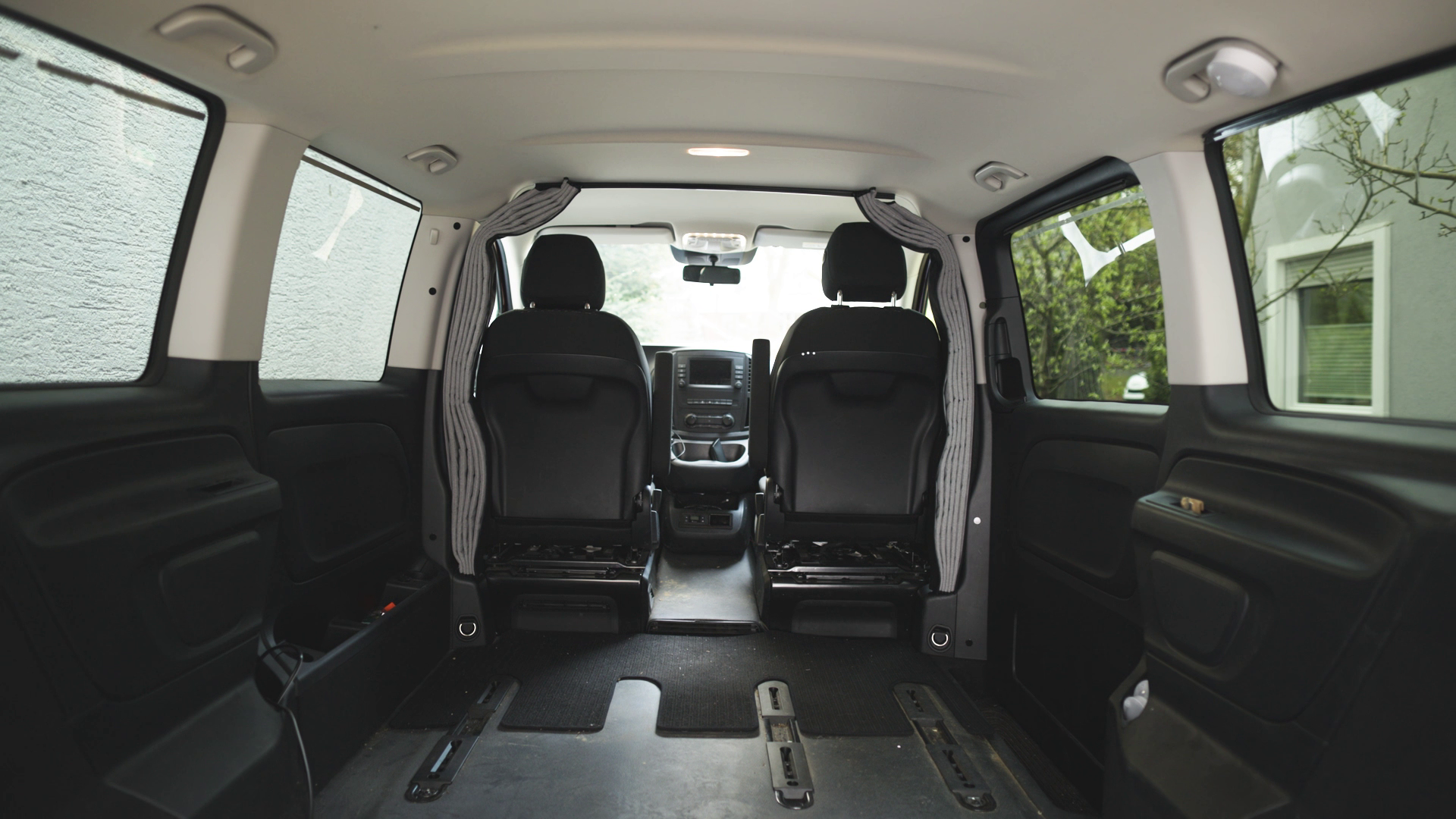CENTAUR Thermovorhang - Fahrerhausabtrennung für Mercedes Vito & V-Klasse W447