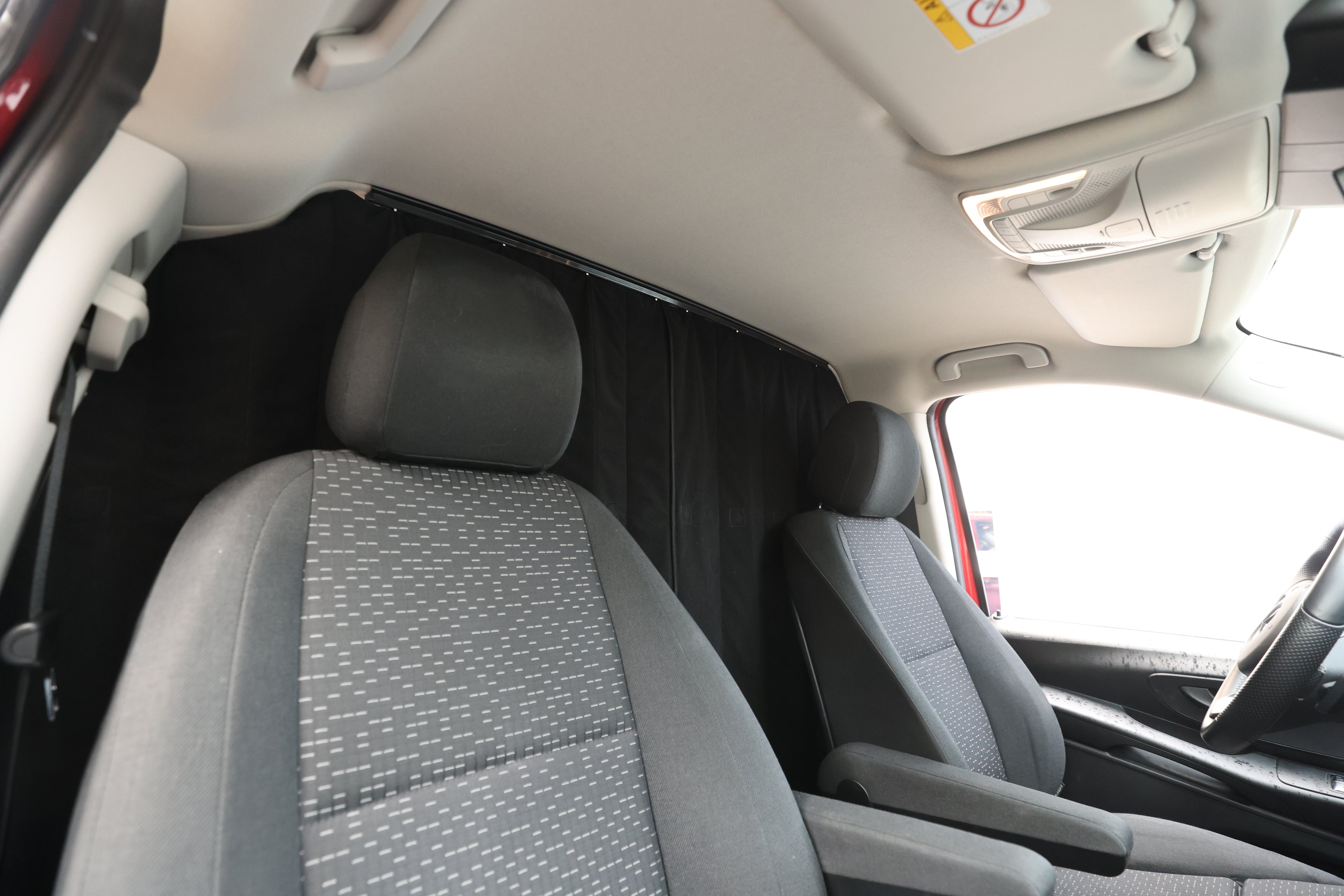 CENTAUR Thermovorhang - Fahrerhausabtrennung für Mercedes Vito & V-Klasse W447